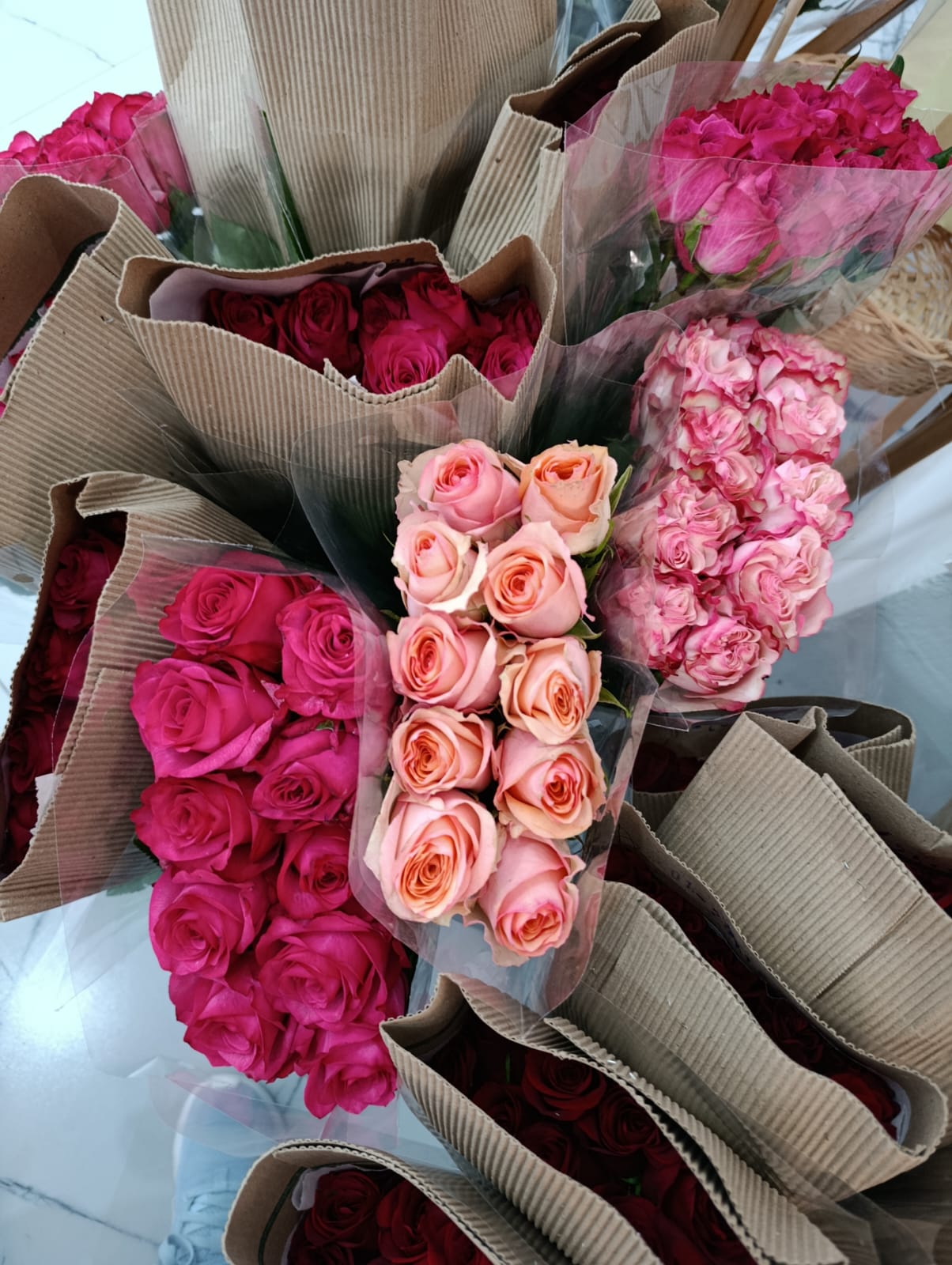 Comment importer des fleurs depuis Kenya (Guide complet pour les acheteurs)