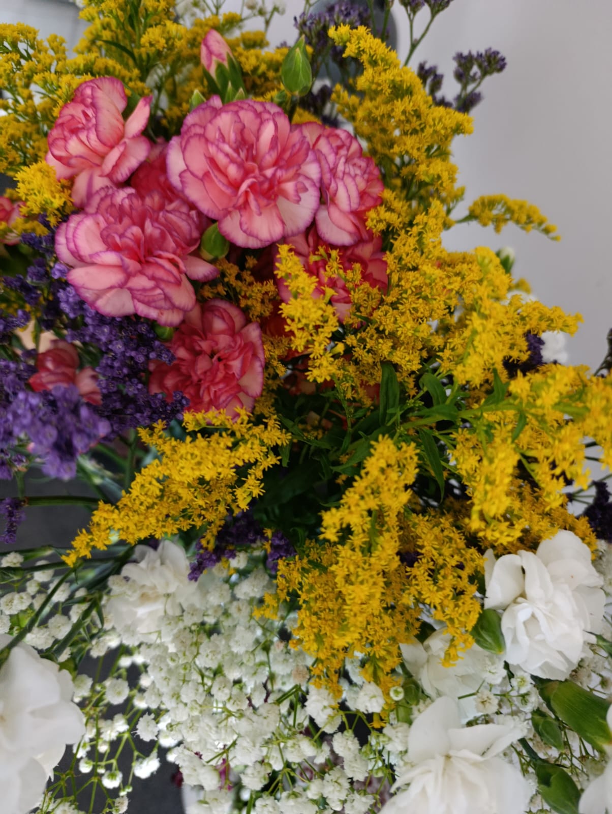 Développer le marché des fleurs fraîches au Niger grâce à l’importation depuis le Kenya et l’Éthiopie