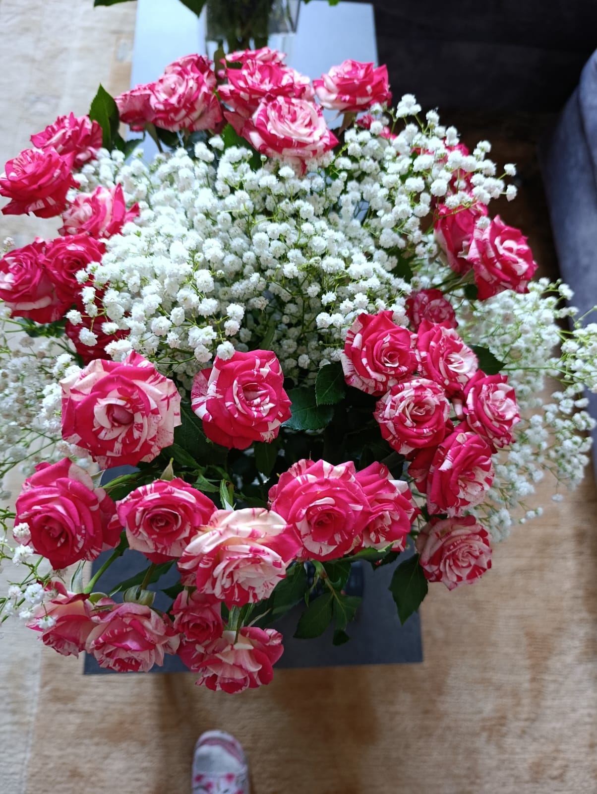 Why Gulf Flower Importers Buy Roses from Kenya and Ethiopia
